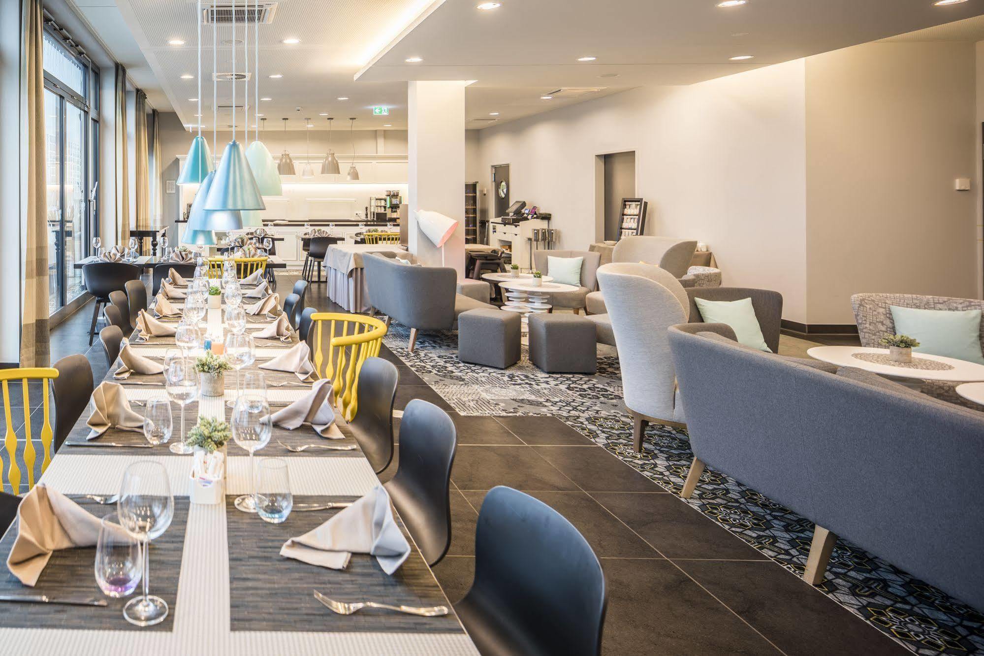 คาปรี บาย เฟรเซอร์ แฟรงค์เฟิร์ต Hotel Frankfurt am Main ภายนอก รูปภาพ